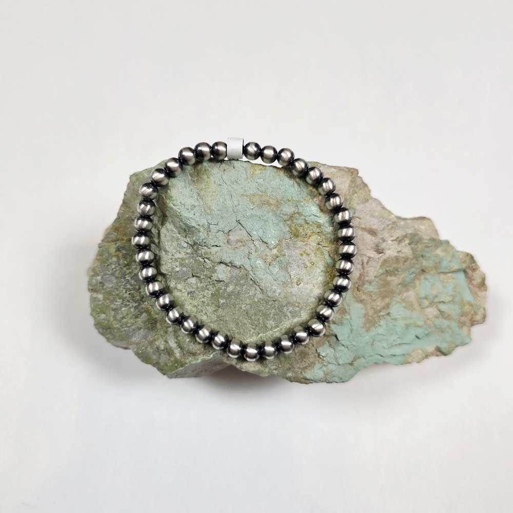 Elegant Silver Beaded Bracelet